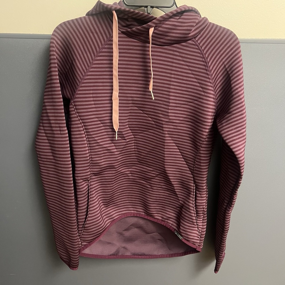 Columbia Womens Omni Wick Hoodie Xsmall Sweatshirt Thumbholes‎ Pullover Purple